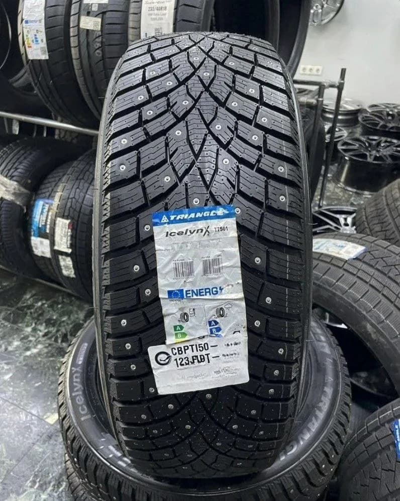Triangle TI501 IceLynX 205/65 R16 95T XL