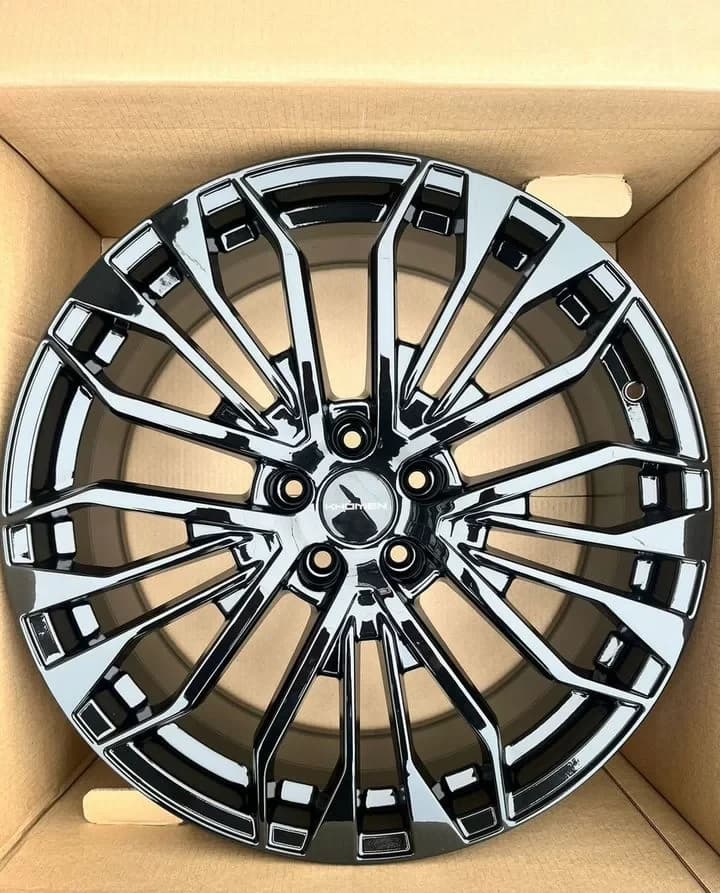 Литые диски Khomen Wheels KHW2009 8.5×R20 5×114.3
