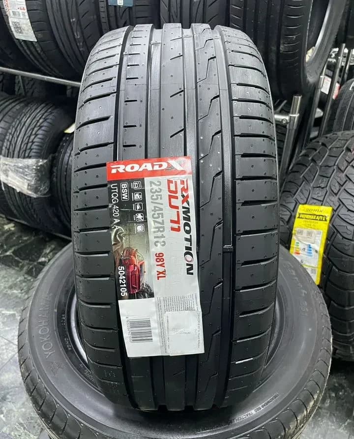 RoadX RXMotion DU71 235/45 R18 98Y XL