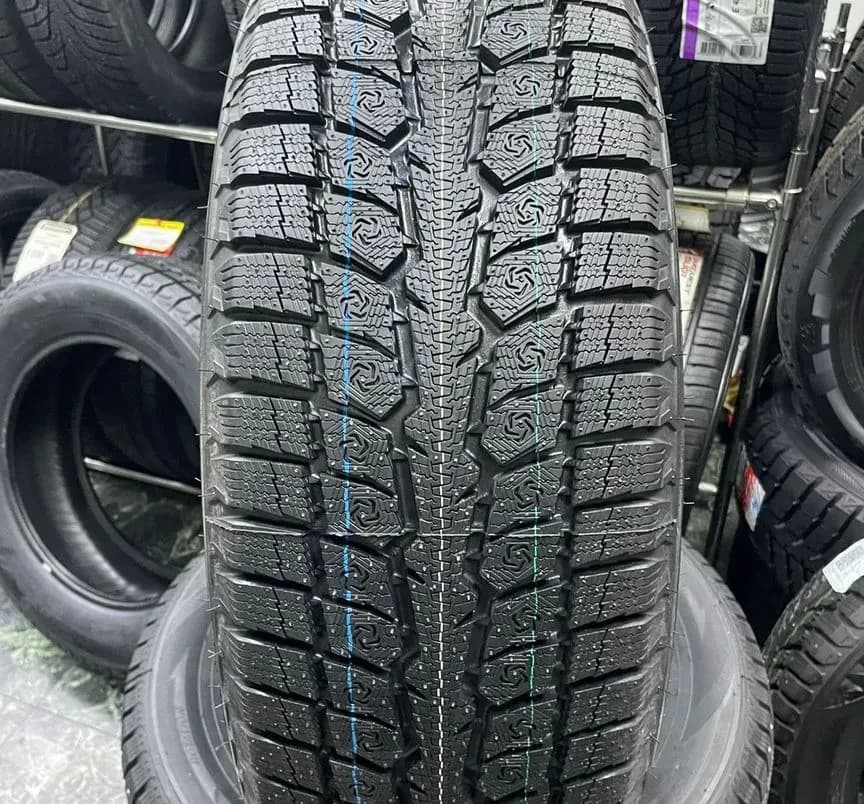 Toyo Observe GSi-6 LS 235/55 R20 102H