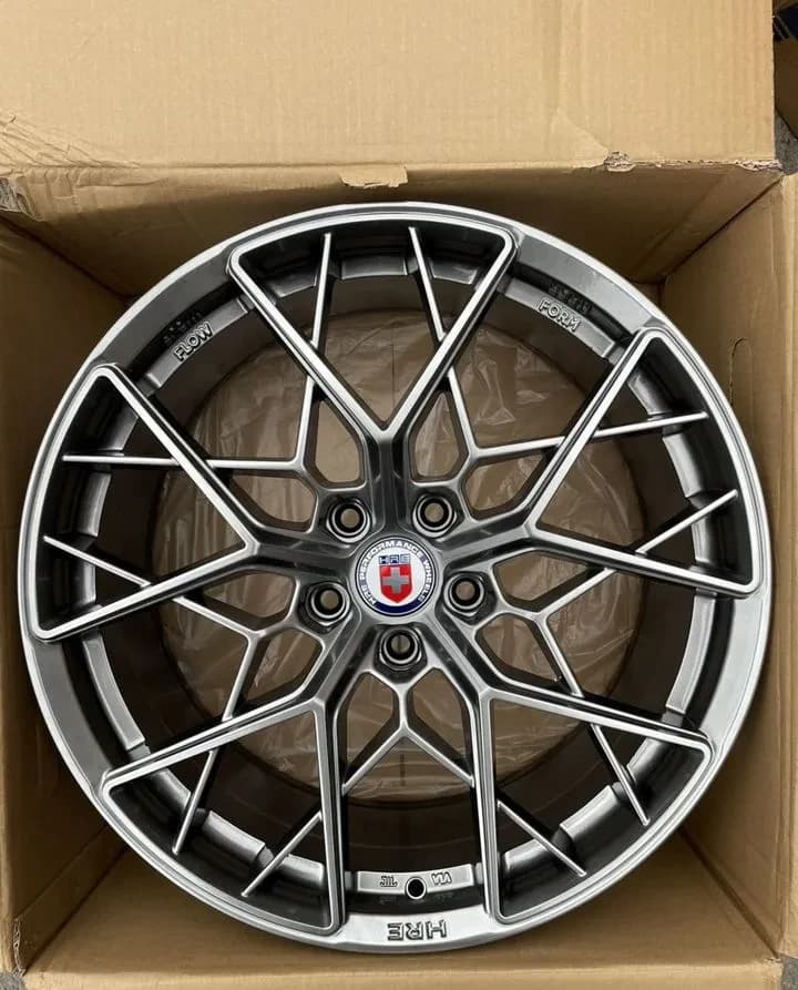 Литые диски HRE 305 8.5×R19 5×114.3