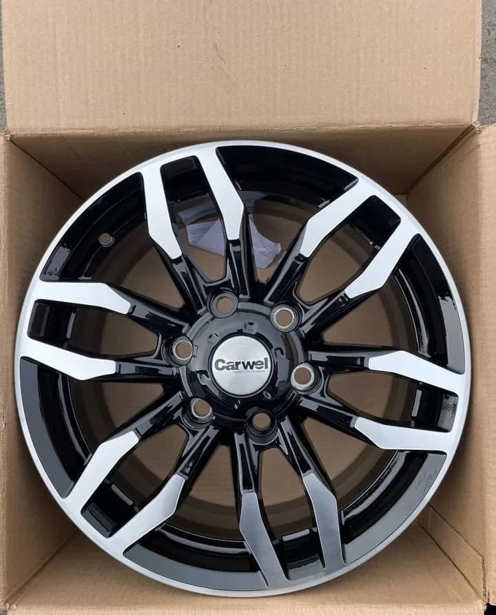 Литые диски Carwel Неро 7.5×R17 6×139.7