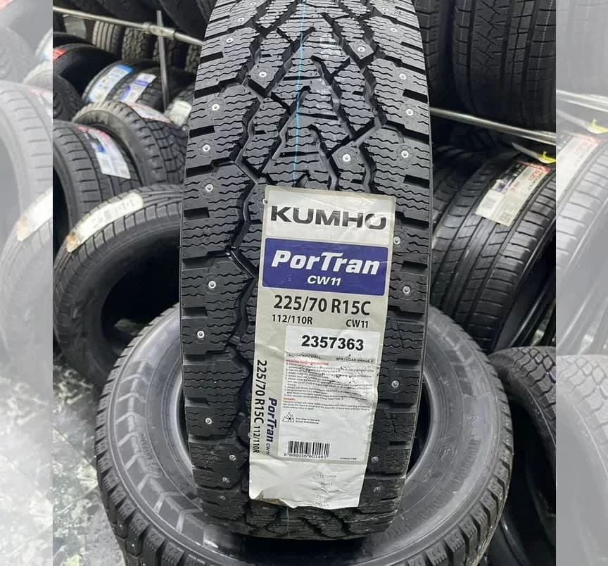 Kumho Winter PorTran CW11 225/70 R15C 112R