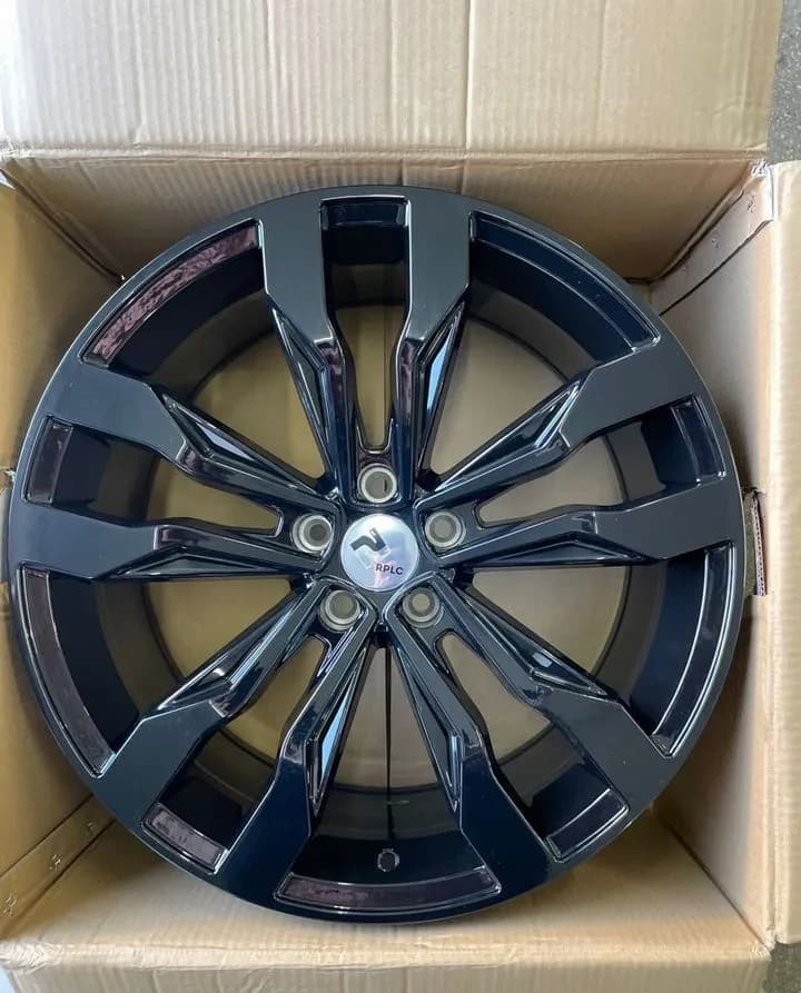 Литые диски FR Replica VV1019 9×R20 5×112