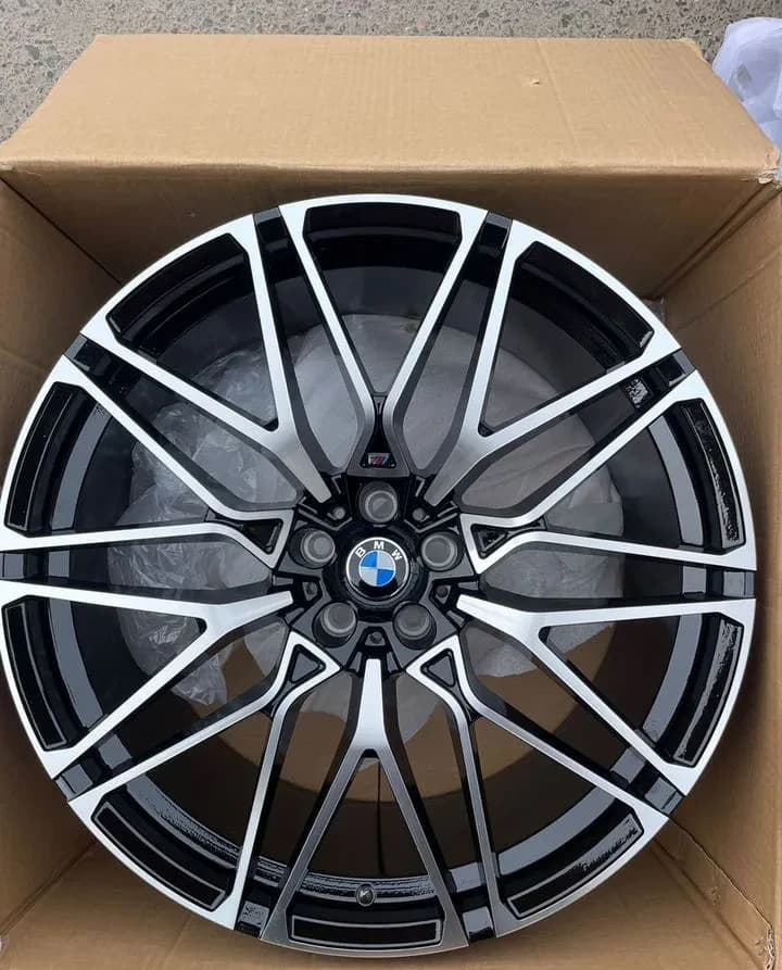 Литые диски FR Replica B5601 9.5×R21 5×112