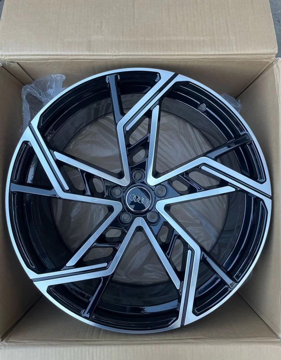 Литые диски Audi 9×R21 5×112