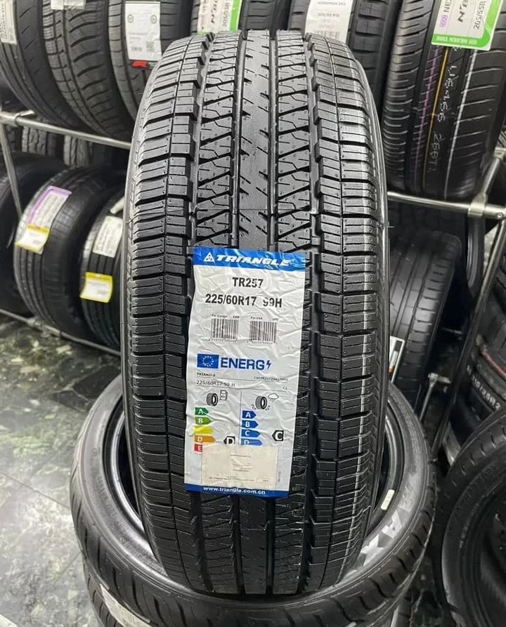 Triangle TR257 225/60 R17 99H
