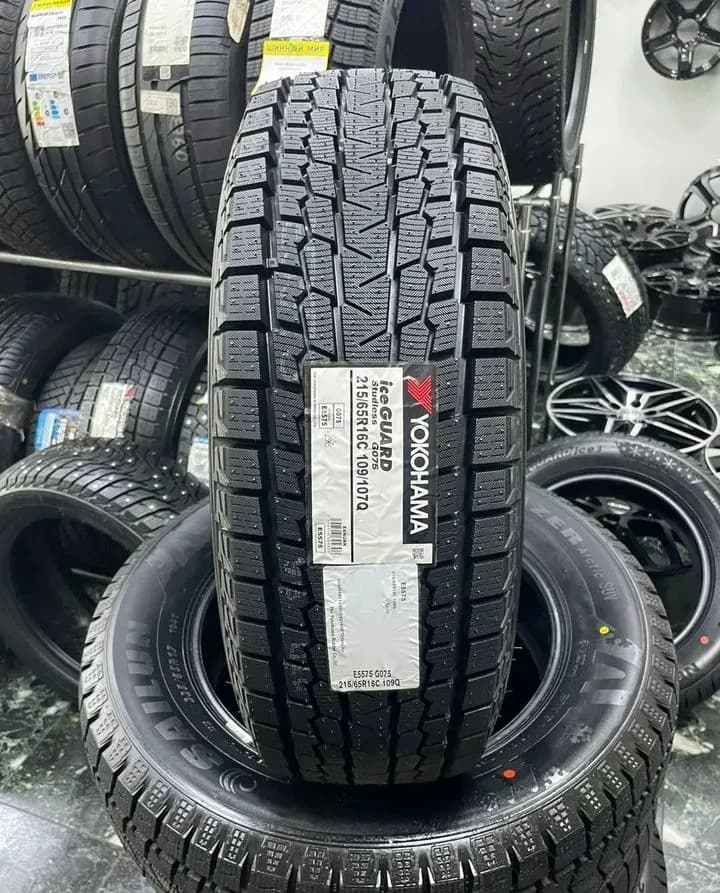 Yokohama Ice Guard G075 215/65 R16C 109Q