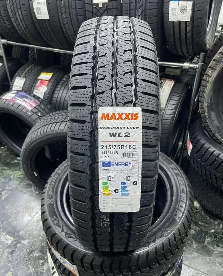 Maxxis Vansmart Snow WL2 215/75 R16C 113R