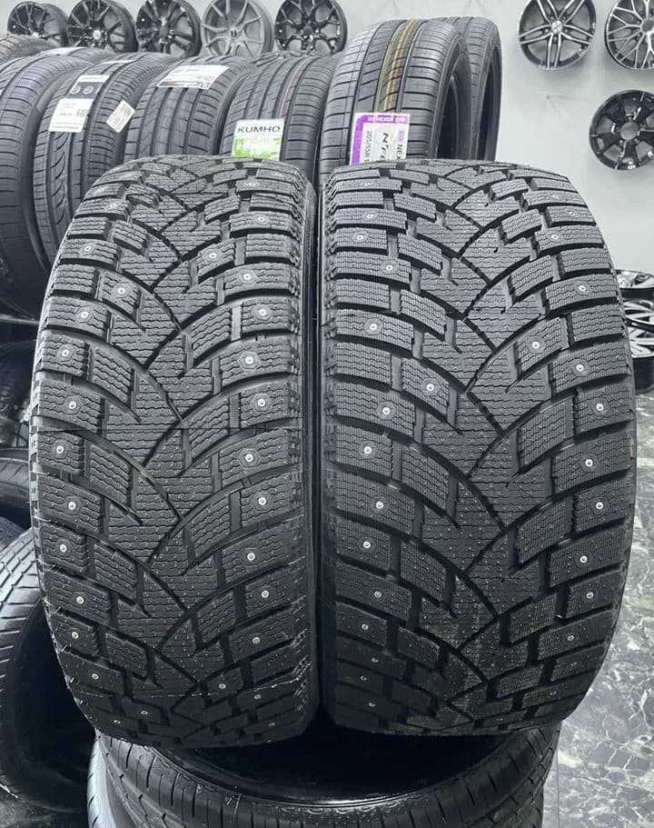 Landsail Ice Star IS37 245/45 R20 и 275/40 R20 106T