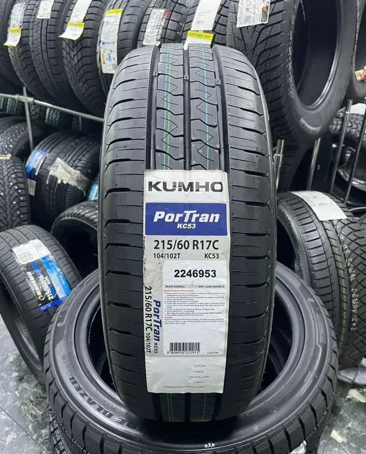 Kumho PorTran KC55 215/60 R17C 104T