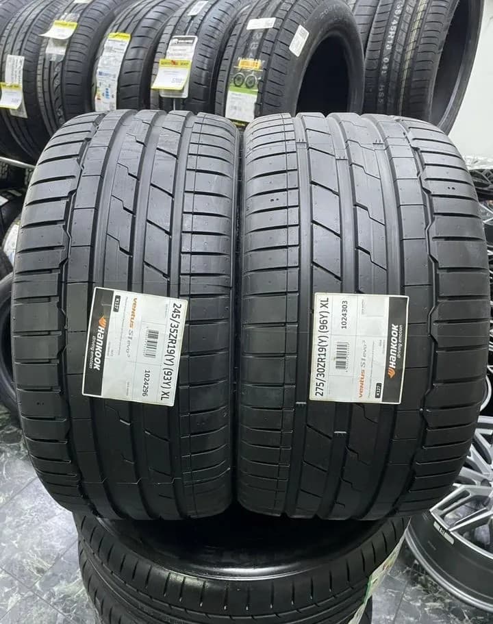 Hankook Ventus S1 Evo 3 K127 245/35 R19 и 275/30 R19 93Y