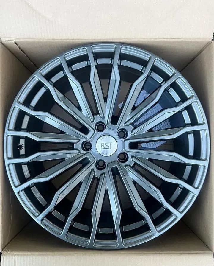 Литые диски RST R032 9×R20 5×114.3
