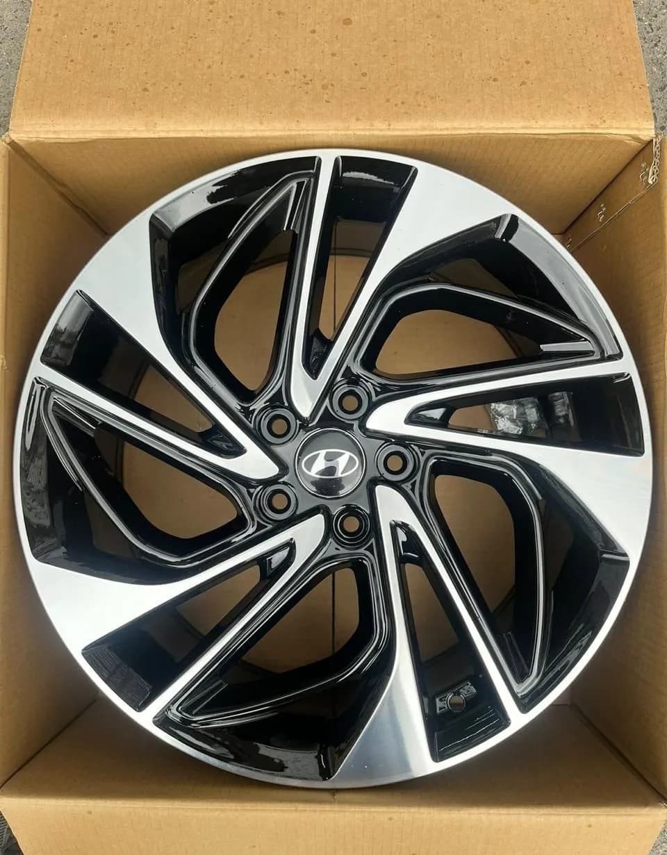 Литые диски FR Replica HND5519 7.5×R19 5×114.3